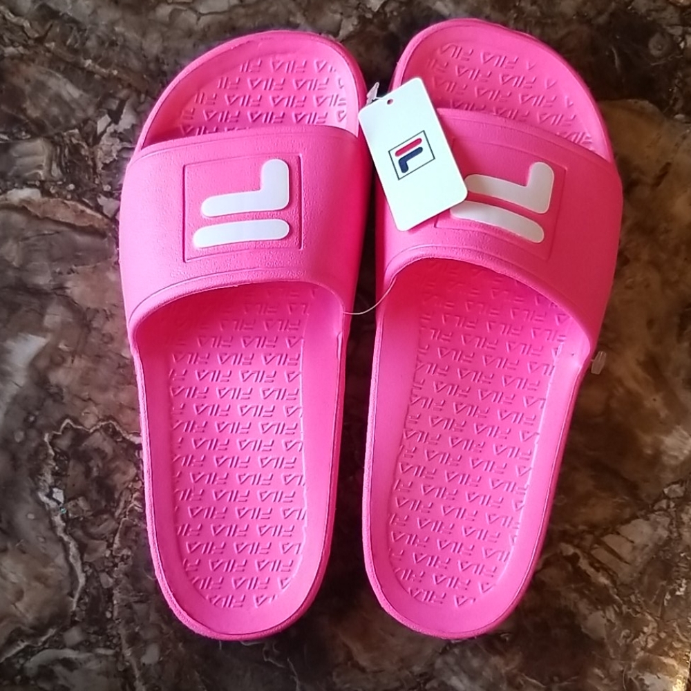 Fils flip flops